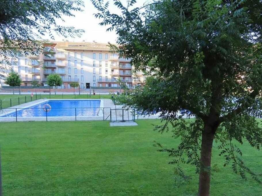 Appartement Precioso Atico Con Bonitas Vistas A La Pena Oroel à Jaca Extérieur photo