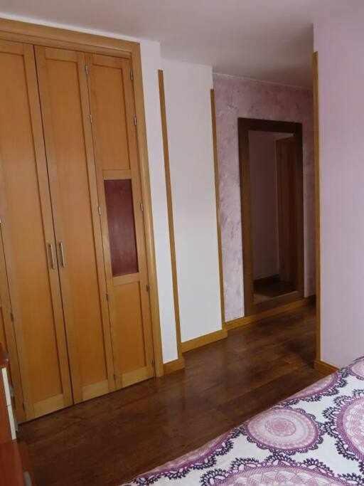 Appartement Precioso Atico Con Bonitas Vistas A La Pena Oroel à Jaca Extérieur photo