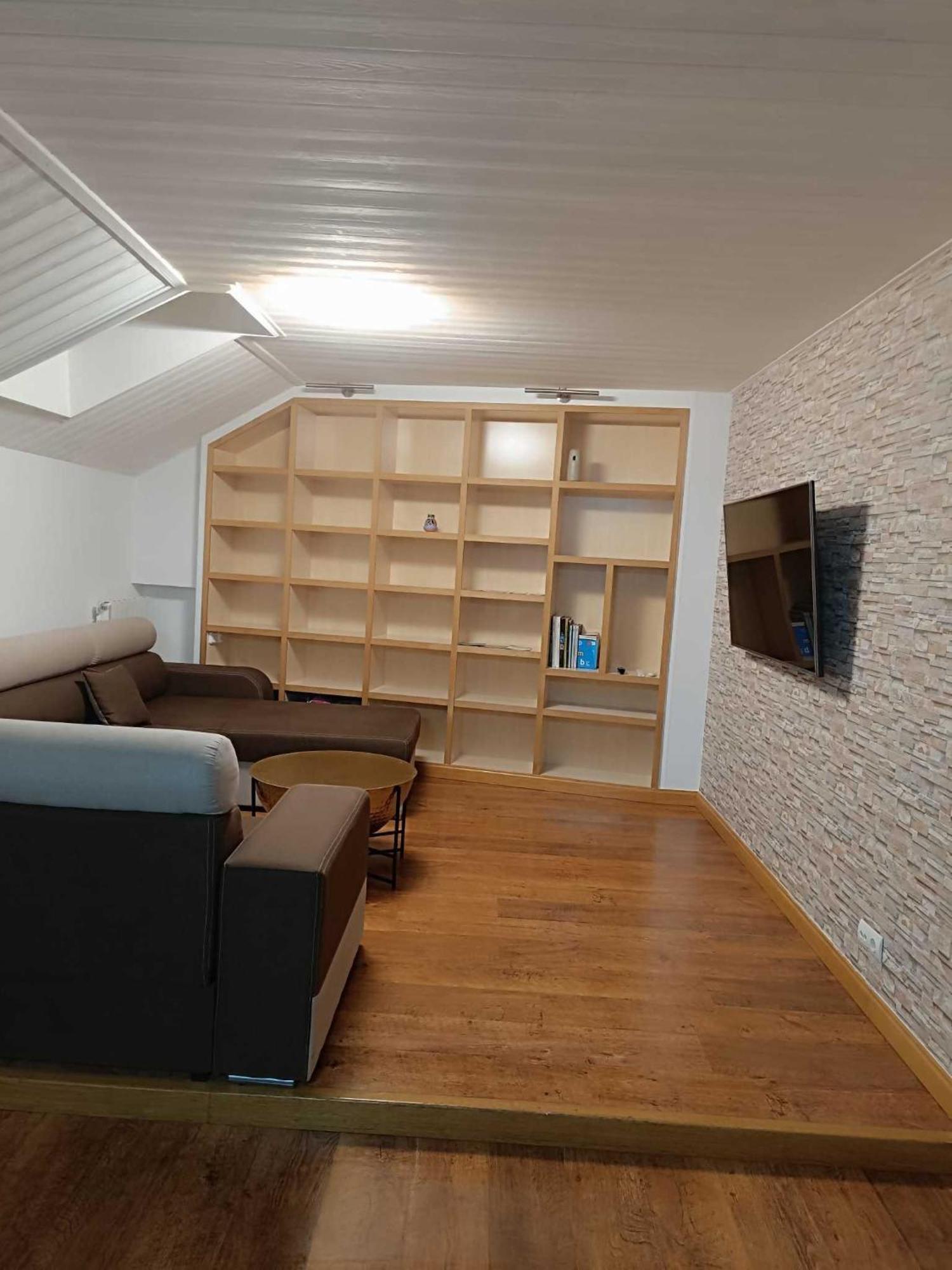 Appartement Precioso Atico Con Bonitas Vistas A La Pena Oroel à Jaca Extérieur photo